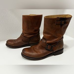 Frye Women’s Veronica Short Boots